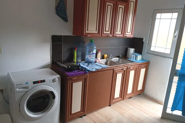 House for Rent Private house in Tirana, 1+1, Furniture Furnished, Payment 350  Euro.