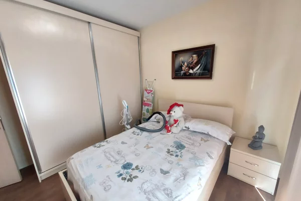 Shtepi me qera Apartament ne Tirane, 2+1, Mobilimi E mobiluar, Pagesa 570  Euro.