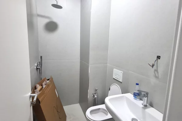 Shtepi me qera Apartament ne Tirane, 1+1, Mobilimi E mobiluar, Pagesa 45,000  Leke.