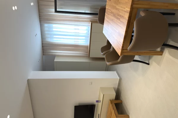 Shtepi me qera Apartament ne Tirane, 1+1, Mobilimi E mobiluar, Pagesa 500  Euro.