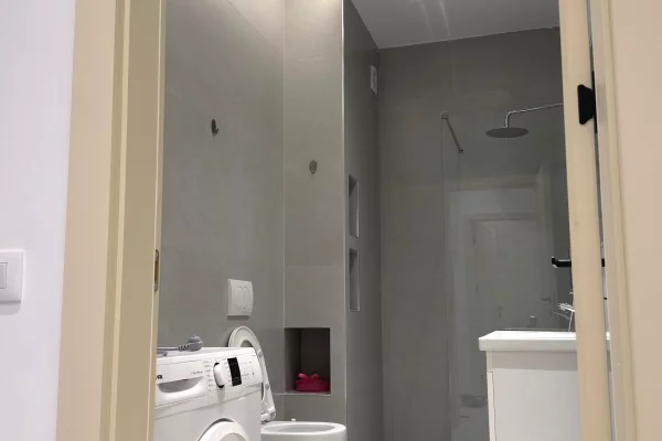 Shtepi me qera Apartament ne Tirane, 1+1, Mobilimi E mobiluar, Pagesa 500  Euro.