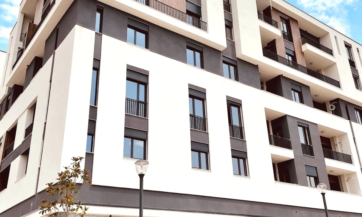Shtepi me qera Apartament ne Tirane, 1+1, Mobilimi E mobiluar, Pagesa 400  Euro.