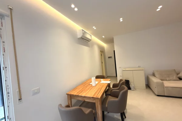 Shtepi me qera Apartament ne Tirane, 1+1, Mobilimi E mobiluar, Pagesa 400  Euro.