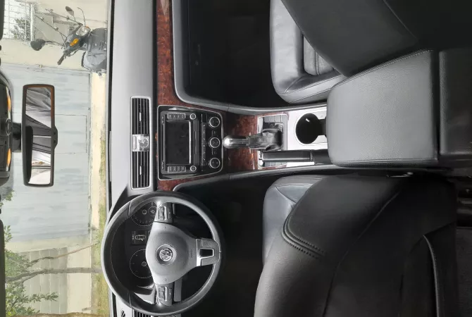 Auto in Vendita a Tirana, Volkswagen, 2014 Diesel,Kambio Automatik Pagamento 8,500  Euro.