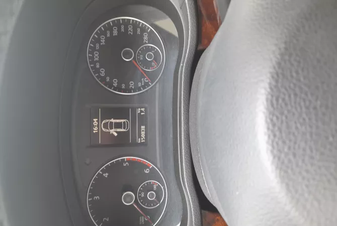 Auto in Vendita a Tirana - 8,500 Euro