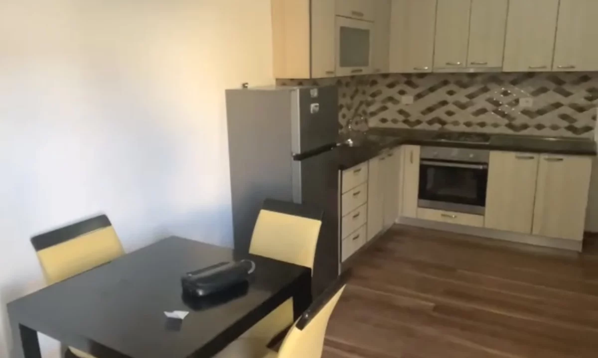 Apartment for rent in Tirana 1+1, Furnished