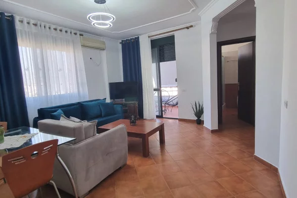 Shtepi me qera Apartament ne Tirane, 1+1, Mobilimi E mobiluar, Pagesa 65,000  Leke.