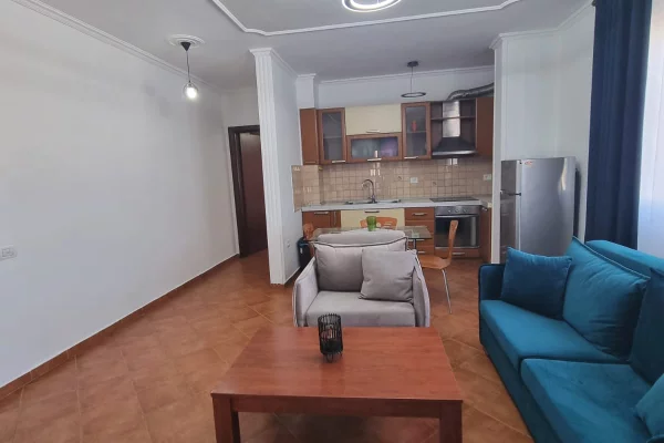 Shtepi me qera Apartament ne Tirane, 1+1, Mobilimi E mobiluar, Pagesa 65,000  Leke.
