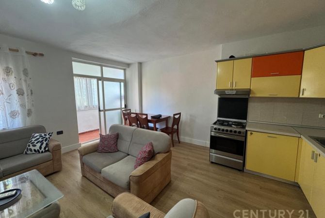 JAPIM APARTAMENT 1+1 PER QIRA TEK ISH EKSPOZITA