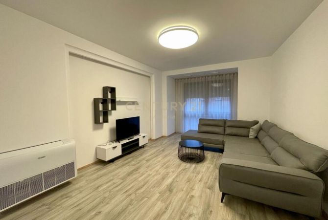 Shtepi me qera Apartament ne Tirane, 3+1, Mobilimi E mobiluar, Pagesa 1,000  Euro.