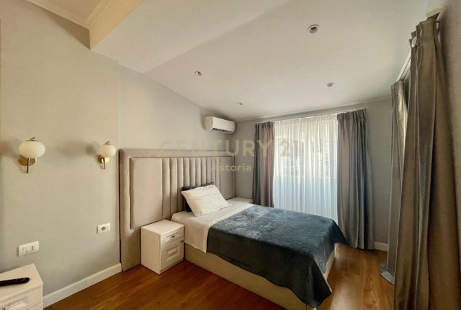 Shtepi me qera Apartament ne Tirane, 1+1, Mobilimi E mobiluar, Pagesa 900  Euro.
