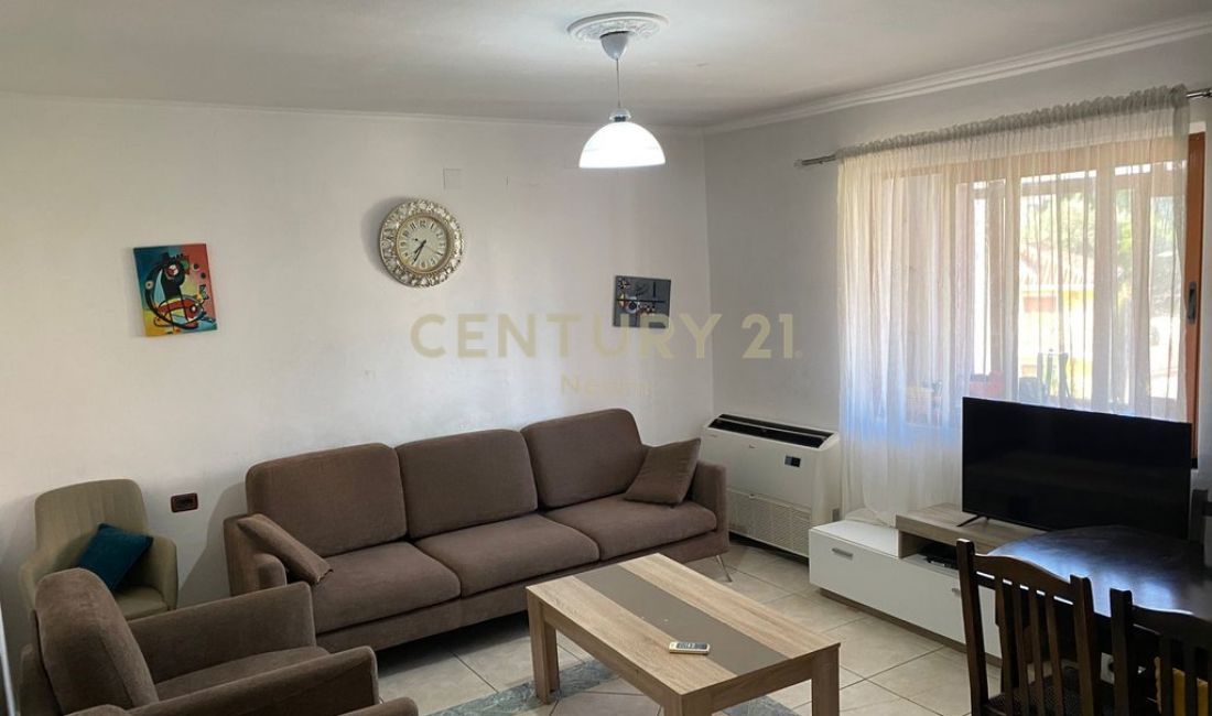Shtepi ne shitje Apartament ne Tirane, 1+1, Mobilimi E mobiluar, Pagesa 85,000  Euro.