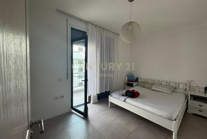 Shtepi ne shitje Apartament ne Tirane, 2+1, Mobilimi E mobiluar, Pagesa 149,000  Euro.