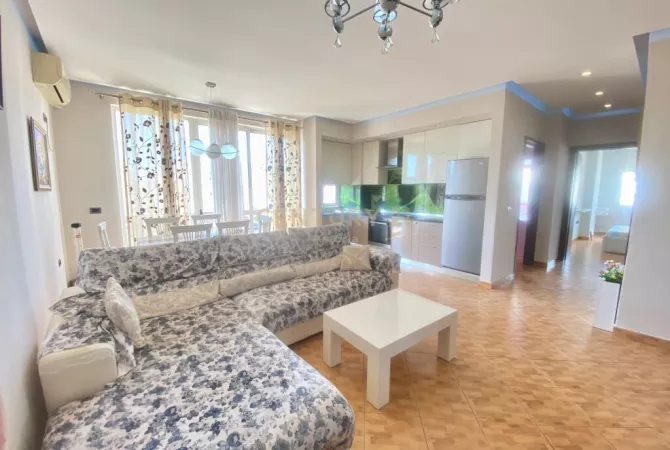 Shtepi me qera Apartament ne Tirane, 2+1, Mobilimi E mobiluar, Pagesa 450  Euro.