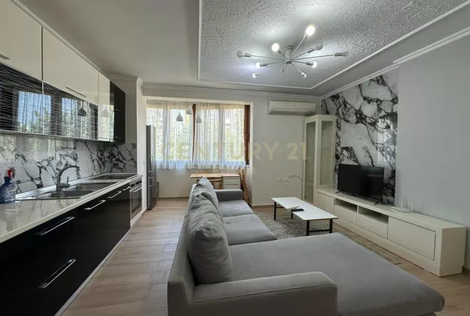 Shtepi me qera Apartament ne Tirane, 2+1, Mobilimi E mobiluar, Pagesa 600  Euro.