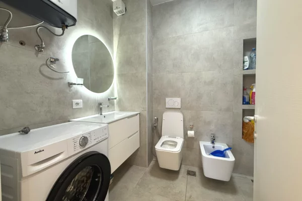 Shtepi me qera Apartament ne Tirane, 1+1, Mobilimi E mobiluar, Pagesa 600  Euro.