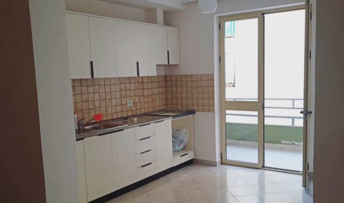 JEPET ME QIRA Apartament 1+1+Bllk 📍Adresa: Myslym Shyri.