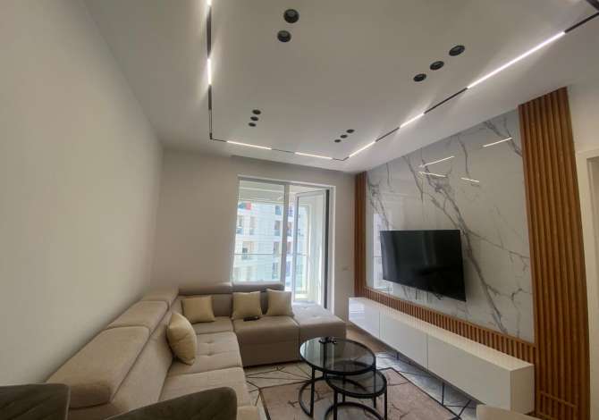 JEPET ME QIRA APARTAMENT 1+1+ballkon 📍Adresa: Rruga Siri Kodra,Kompleksi Kontakt.