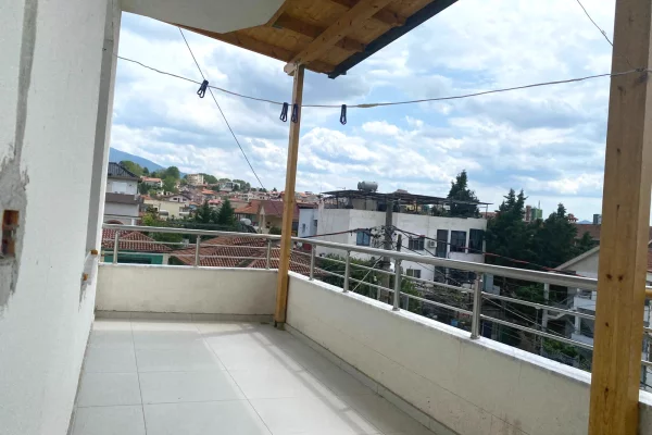 Shtepi me qera Apartament ne Tirane, 2+1, Mobilimi E mobiluar, Pagesa 38,000  Leke.