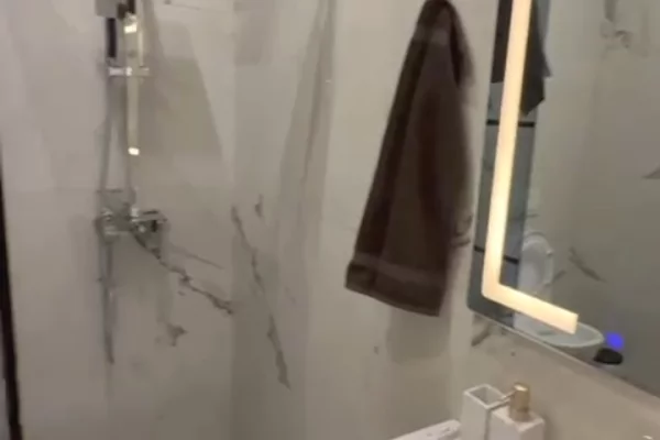 Shtepi me qera Apartament ne Tirane, 2+1, Mobilimi E mobiluar, Pagesa 1,199  Euro.