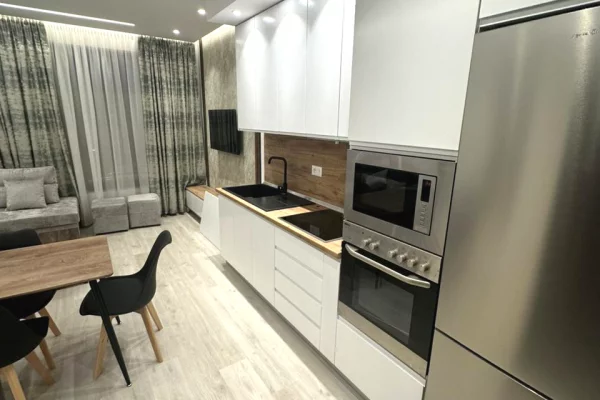 Shtepi me qera Apartament ne Tirane, 1+1, Mobilimi E mobiluar, Pagesa 600  Euro.