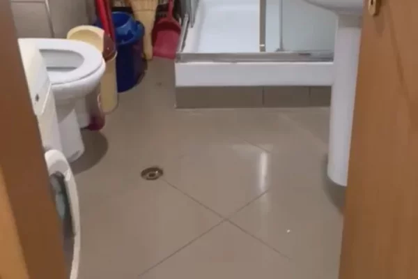 Shtepi me qera Apartament ne Tirane, 1+1, Mobilimi E mobiluar, Pagesa 400  Euro.