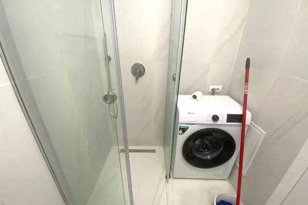 Shtepi me qera Apartament ne Tirane, 2+1, Mobilimi E mobiluar, Pagesa 750  Euro.