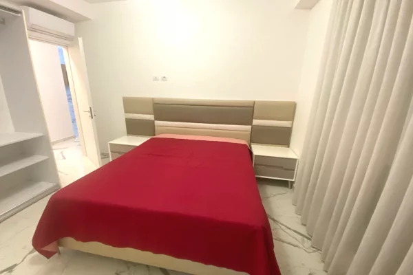 Shtepi me qera Apartament ne Tirane, 2+1, Mobilimi E mobiluar, Pagesa 750  Euro.