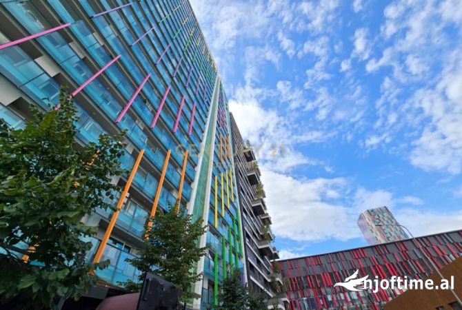 Ambiente Commerciale in Affitto 3+1 a Tirana - 2,000 Euro