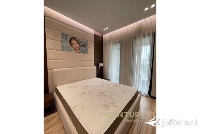 Shtepi me qera Apartament ne Tirane, 1+1, Mobilimi E mobiluar, Pagesa 950  Euro.