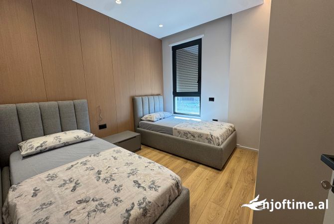 Shtepi me qera Apartament ne Tirane, 2+1, Mobilimi E mobiluar, Pagesa 850  Euro.