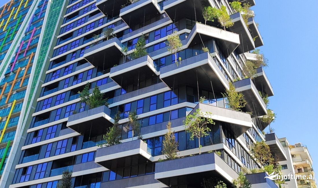 Shtepi ne shitje Apartament ne Tirane, 2+1, Mobilimi Bosh, pa mobiluar, Pagesa 640,000  Euro.