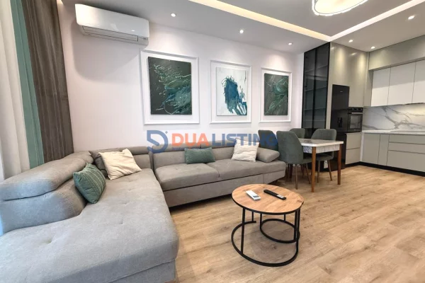 Shtepi me qera Apartament ne Tirane, 2+1, Mobilimi E mobiluar, Pagesa 800  Euro.