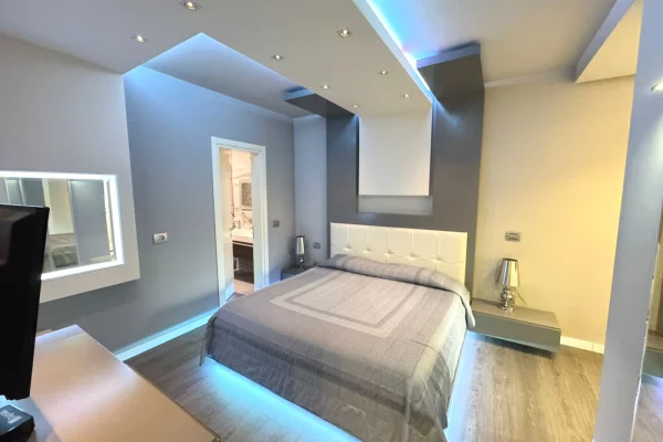 Shtepi me qera Apartament ne Tirane, 2+1, Mobilimi E mobiluar, Pagesa 1,500  Euro.