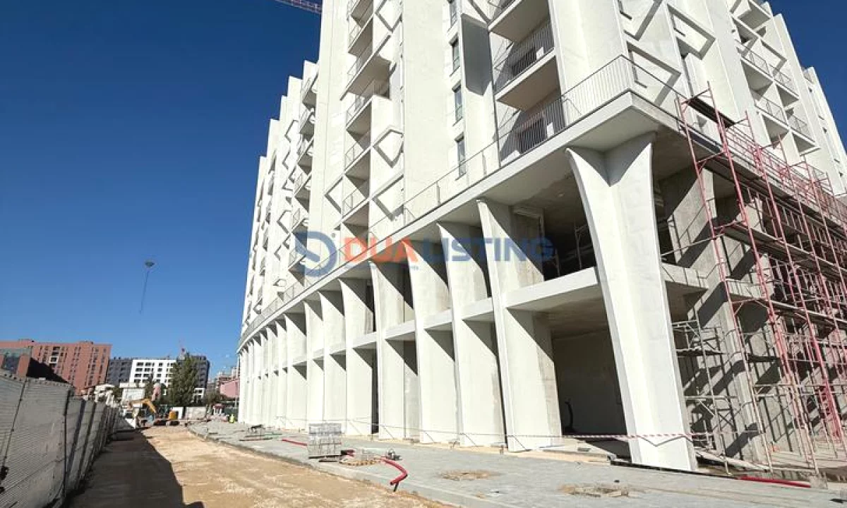 Shtepi ne shitje Apartament ne Tirane, 2+1, Mobilimi Bosh, pa mobiluar, Pagesa 284,300  Euro.