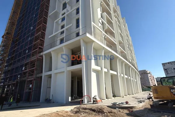 Shtepi ne shitje Apartament ne Tirane, 2+1, Mobilimi Bosh, pa mobiluar, Pagesa 284,300  Euro.