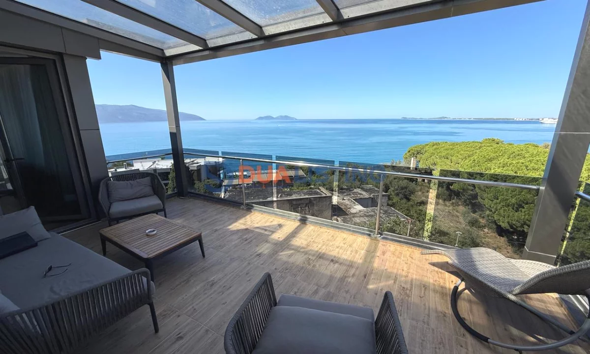 Shtepi ne shitje Apartament ne Vlore, 2+1, Mobilimi E mobiluar, Pagesa 580,000  Euro.