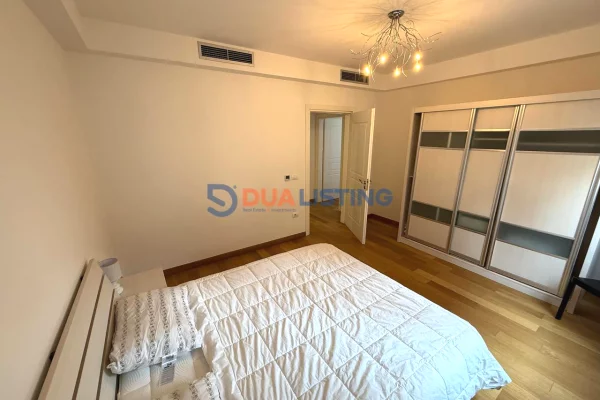 Shtepi ne shitje Apartament ne Tirane, 3+1, Mobilimi E mobiluar, Pagesa 808,000  Euro.