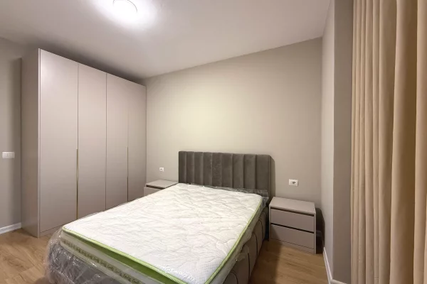 Shtepi me qera Apartament ne Tirane, 1+1, Mobilimi E mobiluar, Pagesa 700  Euro.