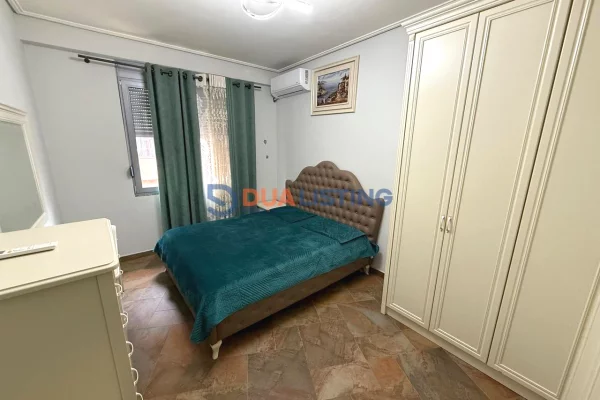 Qira apartament 3+1 me dy poste parkimi 📍Bulevardi Zogu I ‼️