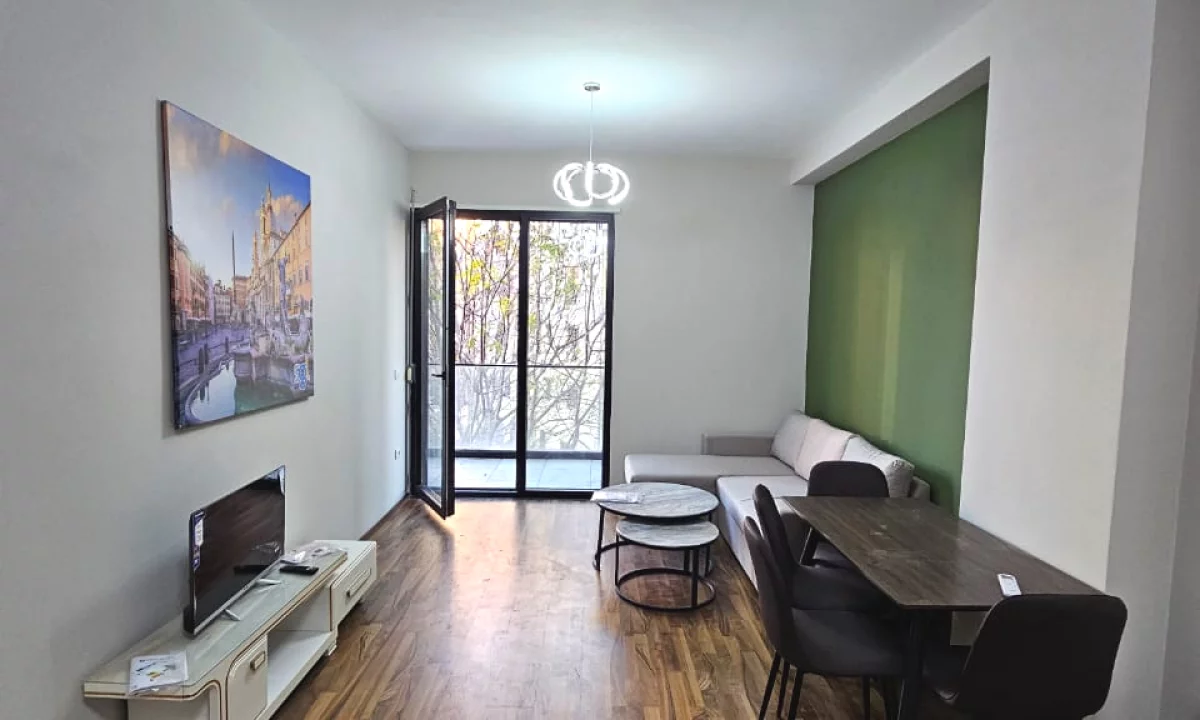 Shtepi me qera Apartament ne Tirane, 1+1, Mobilimi E mobiluar, Pagesa 50,000  Leke.