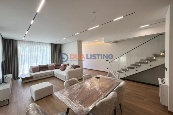 Japim me qira vile te bashkangjitur  tek Liqeni i Thate, Rezidenca Forest!