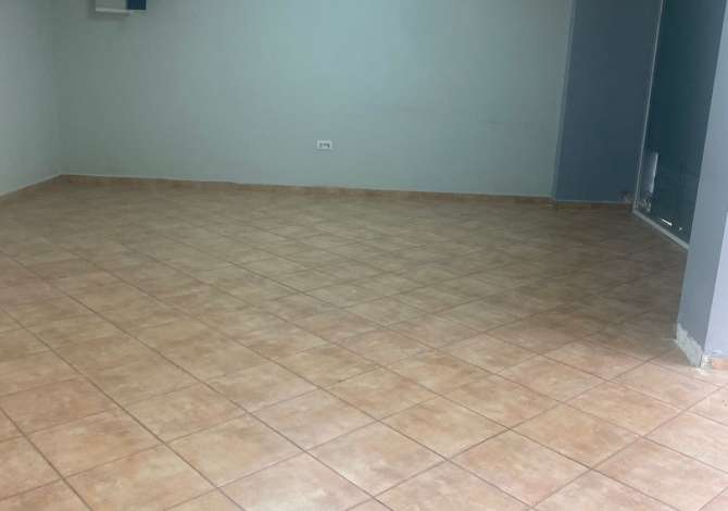 Ambient biznesi me qera 1+1 ne Tirane - 45,000 Leke