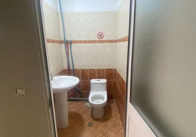 Ambient biznesi me qera 1+1 ne Tirane - 45,000 Leke