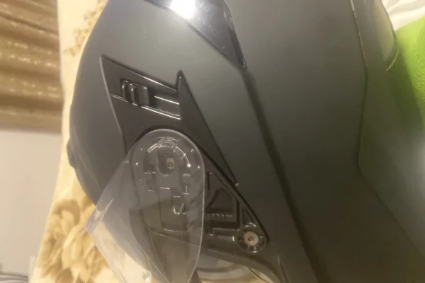 Different articles a Tirana - 1,000 Leke