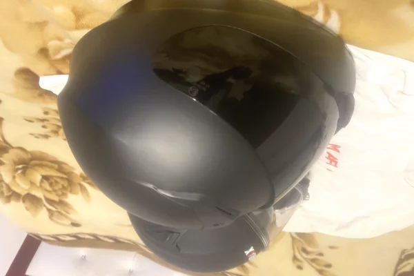 Different articles a Tirana - 1,000 Leke