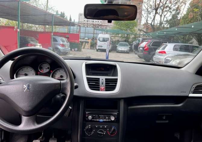 Noleggio Auto a Tirana - 30 Euro