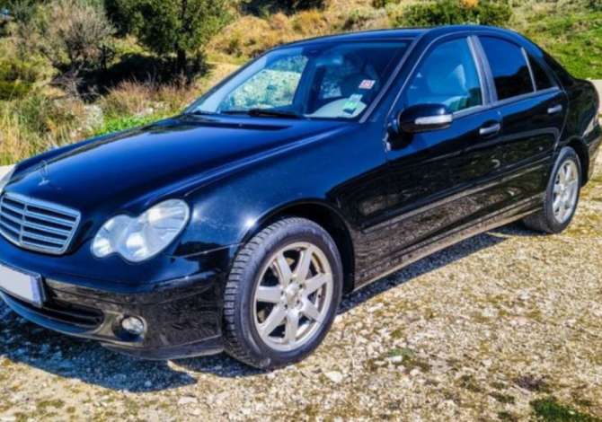 Car Rental in Vlora - 35 Euro