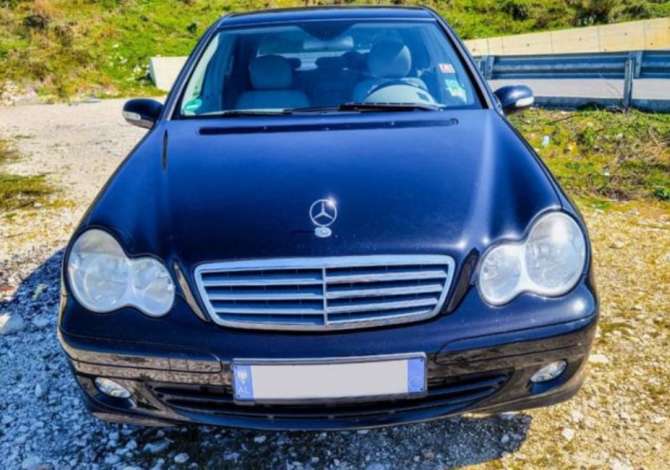Car Rental in Vlora - 35 Euro