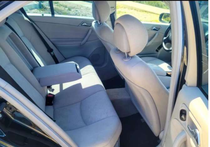 Jepet me Qera Mercedes Benz C220 duke filluar nga 35 Euro dita